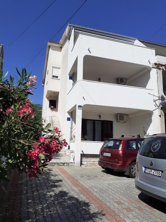 Apartmani Kramar Selce Bagian luar foto