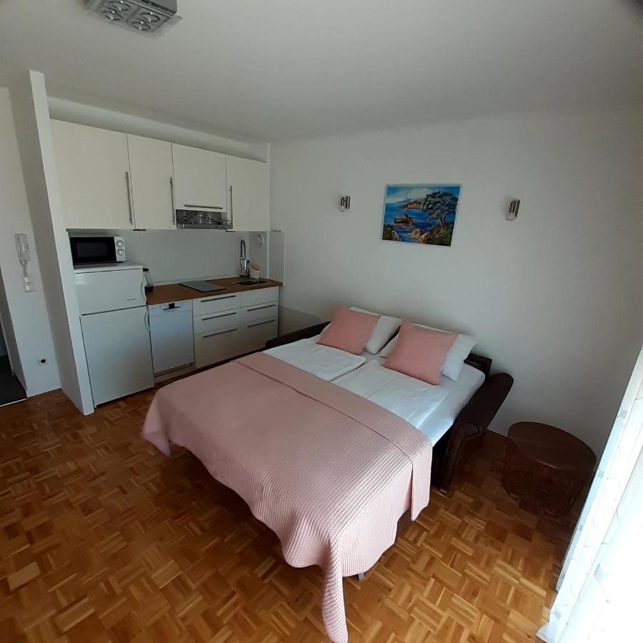 Apartmani Kramar Selce Bagian luar foto
